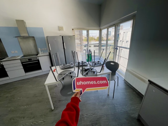 uhomes.com | Student Accommodation, Housing, Flats, Apartments for Rent