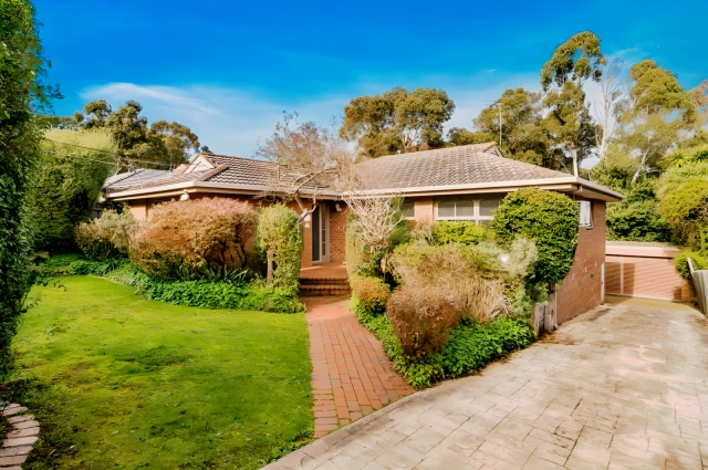 76 Polaris Drive, Doncaster East