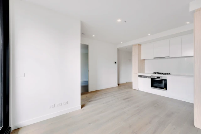 108/15-17 Irving Avenue,Box Hill,Victoria 3128 2