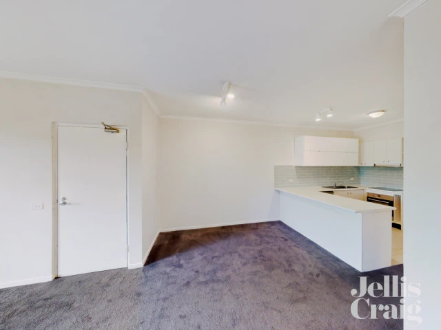 2/380 High Street, Kew 4