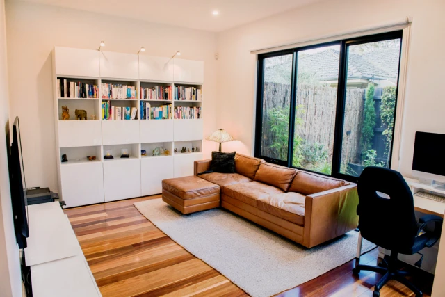 18B Merton Street, Camberwell 3