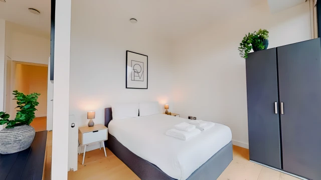 Highgate Hill 12300# 2