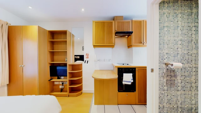 Cartwright Gardens 11312# 3