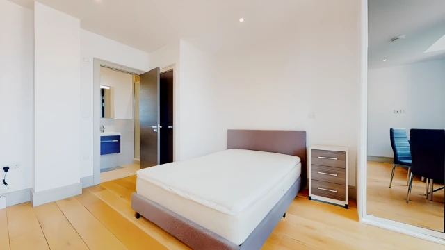 Lawrence Road 13646# 4