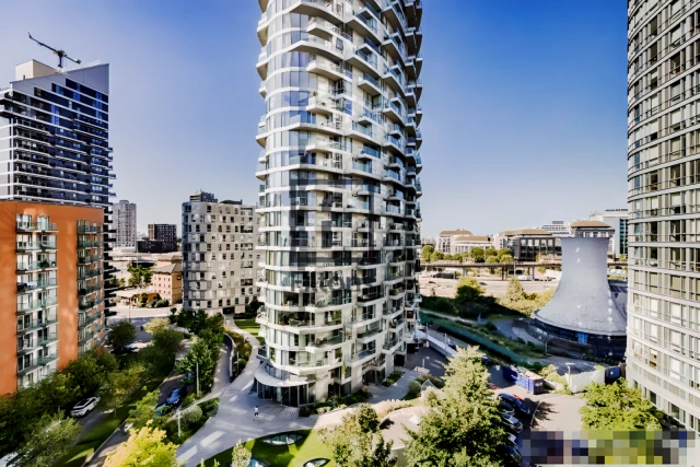Charrington tower , 11 Biscayne avenue , London , E14 9AY 1