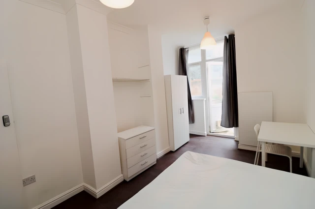 apartment in Brixton 2