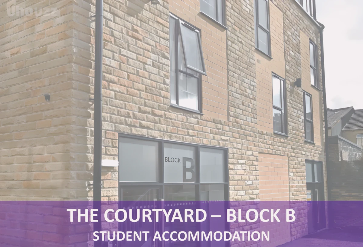 The Courtyard Block B 0