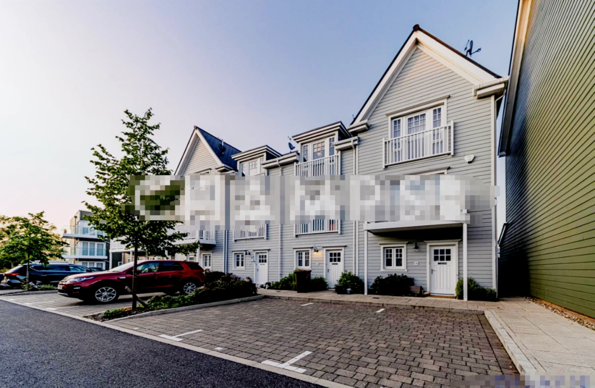 Maine Street, Reading, RG2 6AG 0