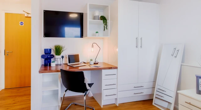 uhomes.com | Student Accommodation, Housing, Flats, Apartments for Rent