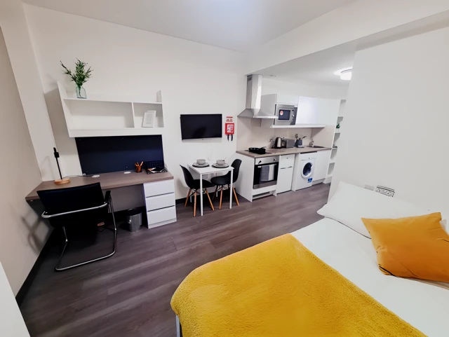 uhomes.com | Student Accommodation, Housing, Flats, Apartments for Rent