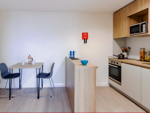 uhomes.com | Student Accommodation, Housing, Flats, Apartments for Rent