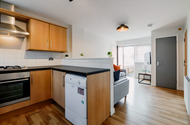 Flat 7 The Square, 1 Falconar Street 3