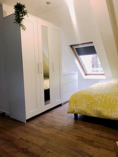 Entire Place·5B2B···55 Orston Drive 4