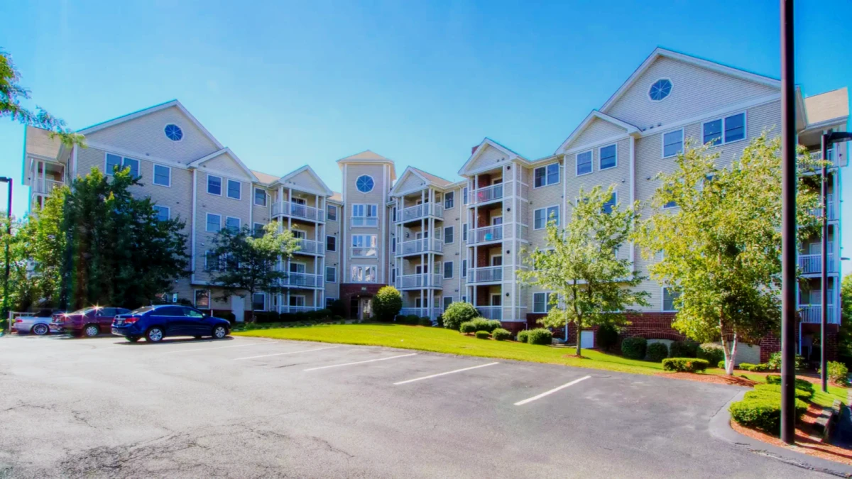 Rosecliff Apartments 0