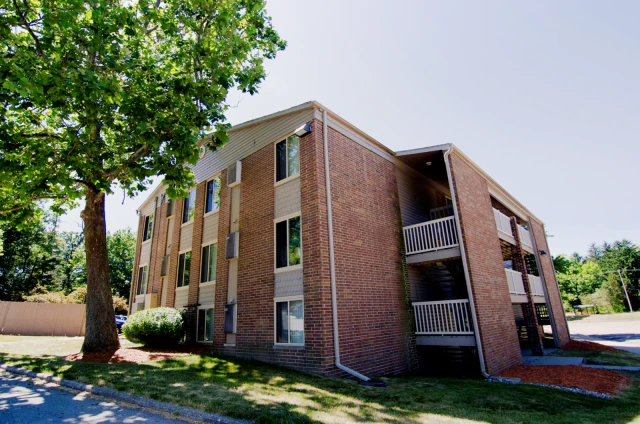 Campus Hill Apartments 1