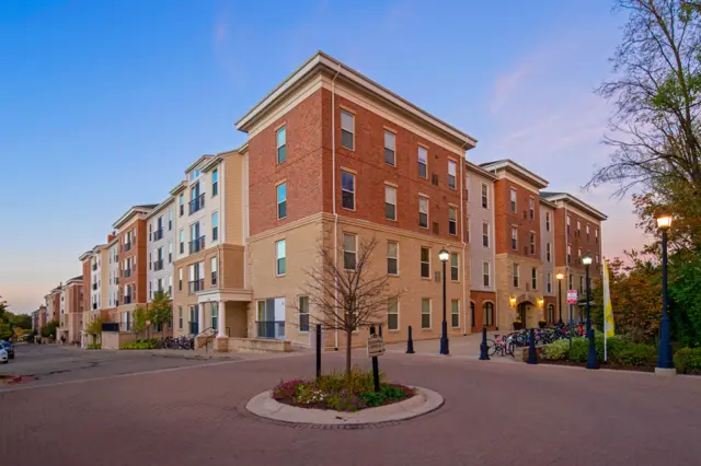 The Courtyards Student Apartments 1