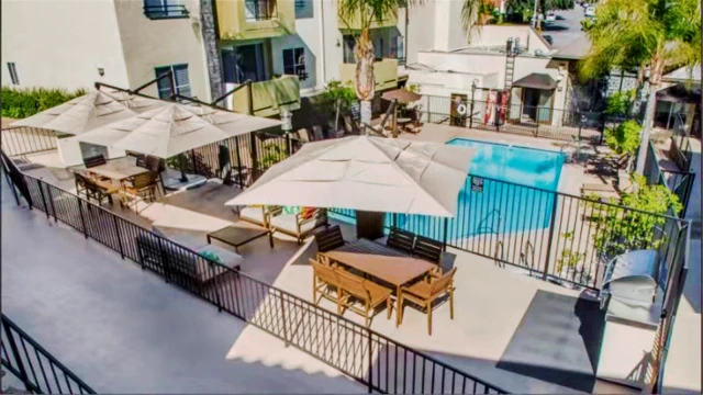 Kenwood Mews Apartment 4