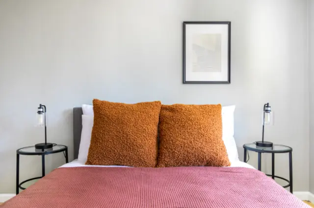 Hawthorne Apartment 3