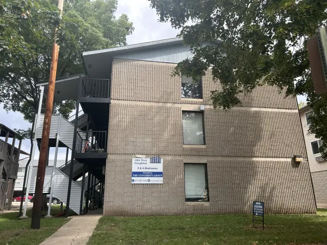 1004 W. Stoughton, Urbana 2