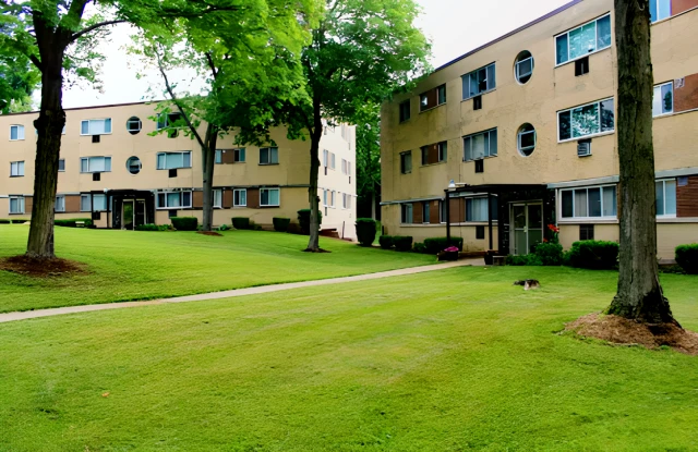 Bel - Aire Apartments 3