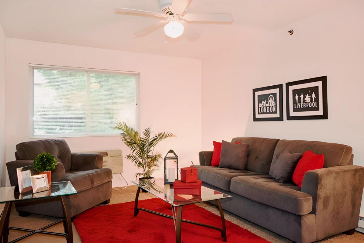 1002 W. Clark, Urbana 0