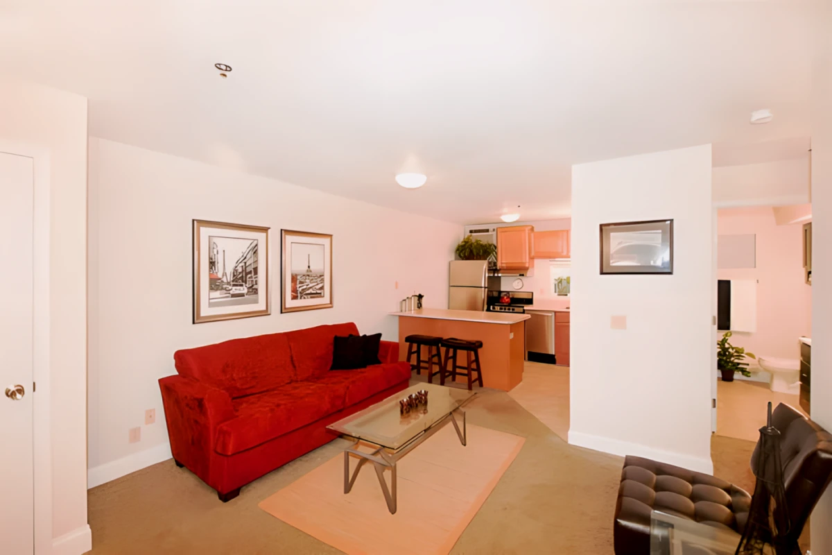 908 W. Stoughton, Urbana 0