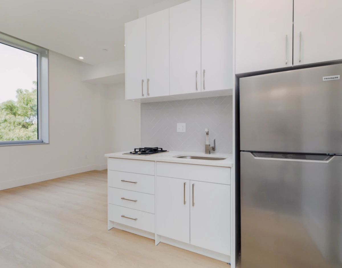 1127 Harrison Ave 0