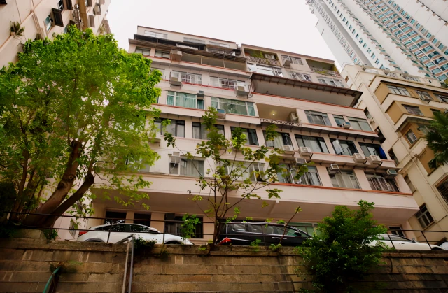 Sai Ying Pun | Chong Ning Building Apartment 2