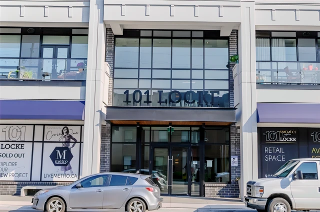 Entire Place·2B2B···101 Locke Street S 3