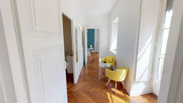 apartment near rue Émile Zola 0