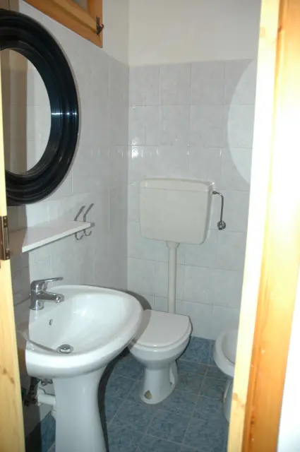 studio near Via Carlo Noè 1