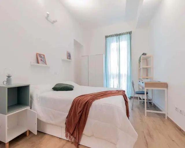 TO-LA LOGGIA 9-1P 1