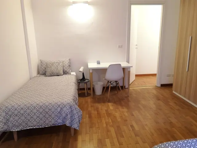 Appartamento Viale Campania 29 1