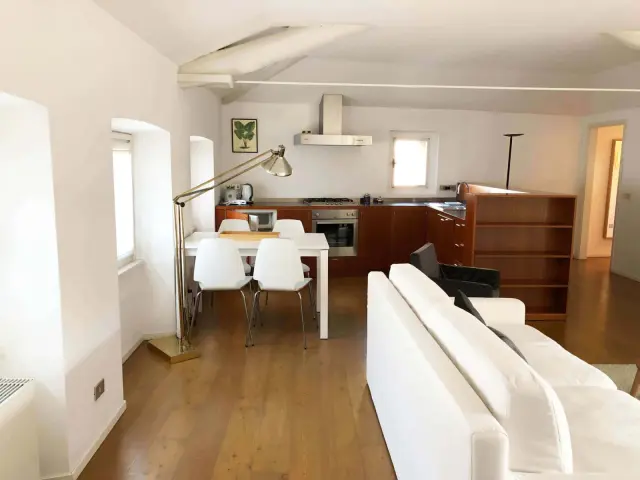 One-Bedroom Apartment | Via dell’Orso | Brera area 1