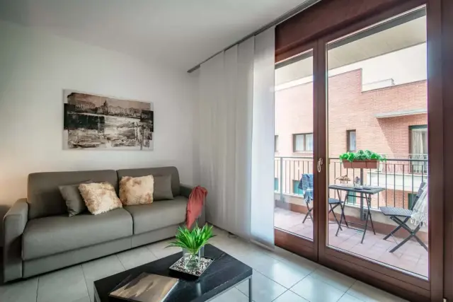 Apartment in Via Bellinzona 2