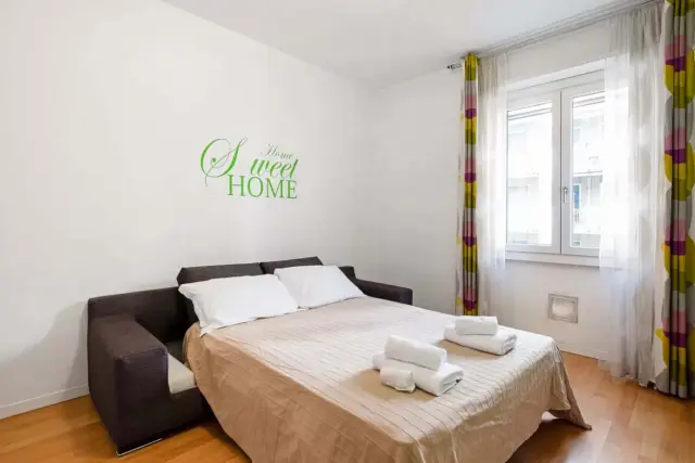 Apartment in Via Breno 3