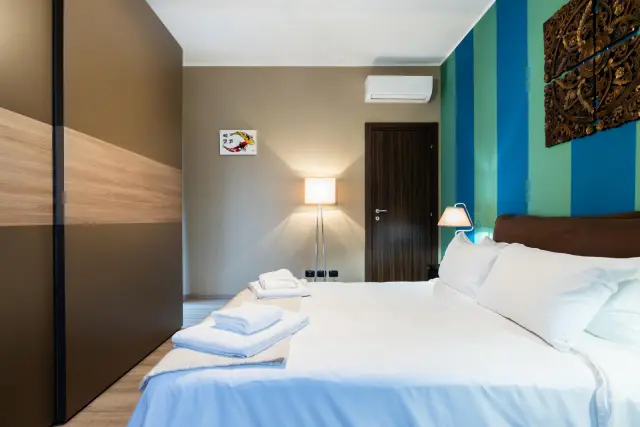 ISOLA 2 BEDROOMS APARTMENT 3