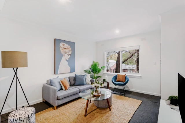 10/21 Glen Street, Hawthorn 1