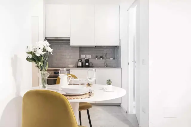 Gorgeous flat in the Design District 2