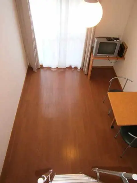 レオパレスアレグリアス 203号室 2