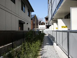 レオパレス亀島 104号室 1