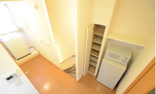 レオパレス八戸 206号室 2