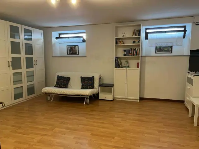 Monolocale seminterrato Bocconi-Lodi-Brenta 2