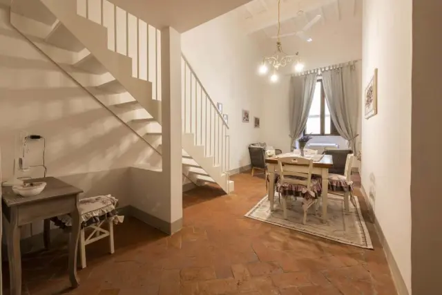 Toscanella Romantic 2