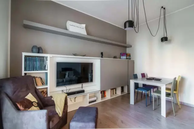 Apartment in Via Francesco Anzani 2