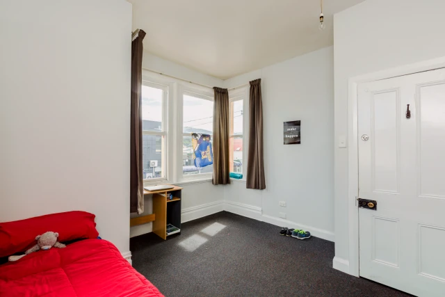 1 Clyde Street 2