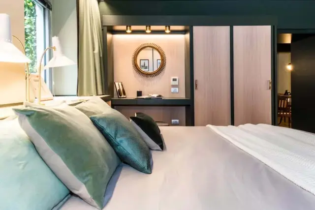 Apartment in Via Monte Napoleone 3