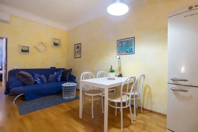 Santa Reparata Flat 4