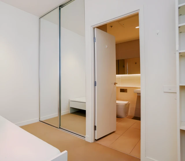 1104/ 199 William Street 4