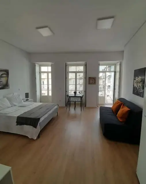 Studio - Rua de Cedofeita 2nd floor front 0